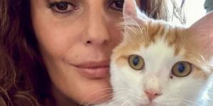 لحظات إنسانية مع حيواناتها الأليفة.. فيدرا: «الحب كله»