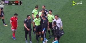 إصابة مصطفى الشهدى حكم مباراة مودرن والجونة.. ومحمد عبد العواض يستكمل اللقاء