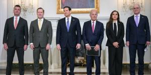 حضور هادئ.. بلا مبالغة