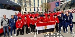 السفير المصرى فى سلوفاكيا يزور بعثة منتخب اليد 2008 ويشيد بالأداء العالمى