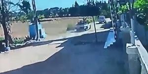 بيتنا اتخرب .. شقيقان يستغيثان بعد قيام 3 أشخاص يستقلون سيارة بالشرقية بسرقة أنابيب ومبلغ مالي منهما