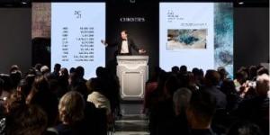 ما هى الدولة التى تصدرت قائمة سوق الفن فى عام 2025؟