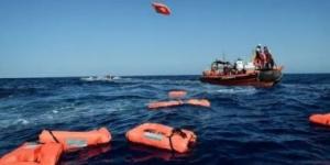 انتشال 17 جثة يعتقد أنها لمهاجرين قرب سواحل غرب ليبيا