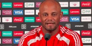 كومباني يتخطى رقم فليك القياسي مع بايرن ميونخ