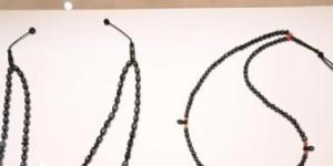 مرجان أسود نادر.. سُبَح "اليُسر"..إرث بحرى وروحانى فى متحف البحر الأحمر بجدة