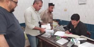 ضبط 90 علبة سجائر كليوباترا بدون فواتير في الفيوم