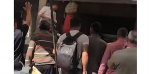سعر الكيلو 60 جنيها.. اقبال كبير على "كلفة" الحمام بسوق الجمعة (فيديو)