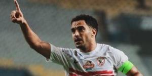 عمر جابر يدعم الزمالك أمام الأهلى من مدرجات استاد القاهرة