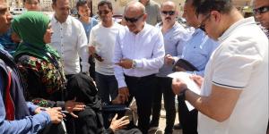 محافظ السويس يوجه بتكثيف حملات النظافة خلال جولة بحي الأربعين