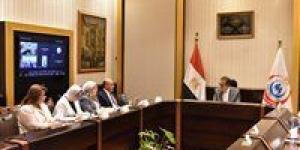 وزير الصحة يعقد اجتماعاً مع نخبة خبراء لبحث تطوير منظومة زراعة الأعضاء