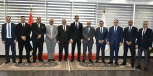 وزير الشباب والرياضة يستقبل مجلس إدارة نادي مستشاري قضايا الدولة الرياضي