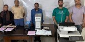باعوا الوهم للباحثين عن العمل.. سقوط عصابة تزوير المحررات الحكومية بالقاهرة