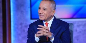 أحمد موسى: تجول الرئيس السيسي وماكرون على كورنيش الإسكندرية يعكس الأمن والأمان