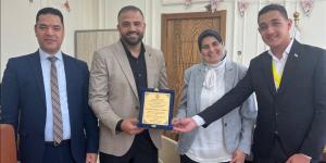 محاضرة عن صناعة الذهب وتأهيل الطلاب لسوق العمل في جامعة بني سويف الأهلية