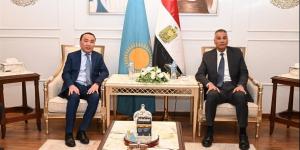 محافظ جنوب سيناء يبحث مع سفير كازاخستان تعزيز التعاون السياحي والثقافي
