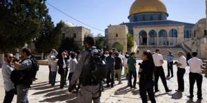 عشرات المستوطنين يقتحمون المسجد الأقصى المبارك