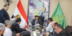 محافظ القليوبية يبحث حل شكاوى المواطنين فى اللقاء الجماهيرى بشبين القناطر