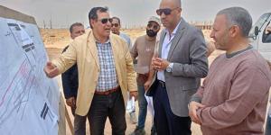وزيرة الإسكان تتابع سير العمل بملف توفيق الأوضاع بالأراضي المضافة بالشروق والعبور الجديدة