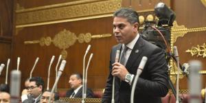 نائب بخارجية الشيوخ يدعو لإدراج مخاطر الهجرة غير الشرعية بالمناهج الدراسية