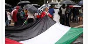 الجارديان: ربع مليون متظاهر يحيون يوم النكبة في مسيرات لندن دعما لفلسطين