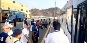 السياحة: تشكيل لجنة ميدانية لأول مرة بمنطقة النوارية لاستقبال حافلات الحج السياحي البري