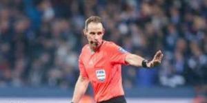 الألماني ساشا ستيجمان حكماً لمباراة الزمالك وسيراميكا فى الدوري