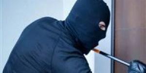 “لص الشقق بالسيدة زينب”.. سقوط عاطل سرق 4 شقق واعترف بإخفاء المسروقات