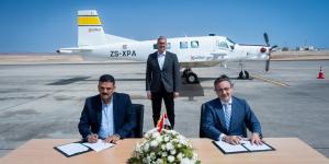 وزير البترول يشهد التوقيع بالأحرف الأولى على عقد المسح الجوي الشامل لثروات مصر التعدينية