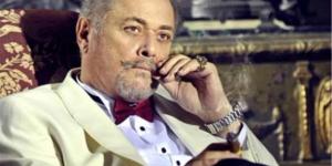 ذكرى ميلاد محمود عبد العزيز.. رحلة "الساحر" من الزراعة إلى قمة النجومية