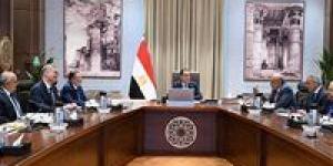 رئيس الوزراء يتابع جهود توفير مخزون من احتياطيات الوقود لضمان استدامة تأمين الطاقة للمواطنين