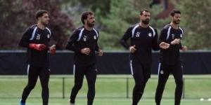 منتخب مصر يحتفل بعيد ميلاد المهدى سليمان حارس الفراعنة
