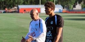 منتخب مصر يواصل تدريباته بمشاركة حسام حسن استعدادًا لمواجهة بلجيكا.. فيديو
