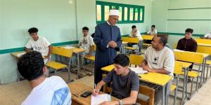 الثانوية الأزهرية: انتظام امتحان اللغة الأجنبية الأولى للقسم الأدبي بمختلف لجان الجمهورية