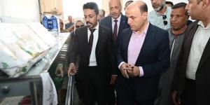 محافظ الغربية يتفقد سوق اليوم الواحد.. والمواطنون: الأسعار أقل بكثير من الأسواق