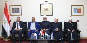 مفتي الجمهورية يكرم الفائزين في مسابقة القرآن الكريم بالدراسات الإسلامية