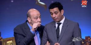 محمود الليثي يكشف سر «أبو السيد» و«عبد السلام» في أغانيه مع عمرو أديب