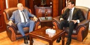 جوهر نبيل يبحث مع رئيس المجلس الأعلى للشباب والرياضة بفلسطين تعزيز التعاون
