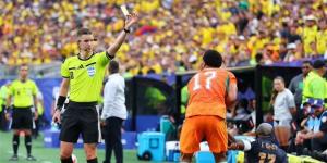 من هو فرانسوا ليتكسييه حكم مباراة مصر والأرجنتين في كأس العالم؟