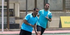 طاقم مصرى بقيادة محمود ناجى لمباراة سبورتيف الكاميرونى ورايون الرواندى