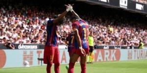 برشلونة يضرب فالنسيا بخماسية ويتصدر الليجا فى غياب حمزة عبد الكريم (فيديو)