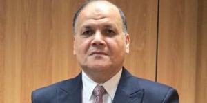 عادل عقل: غياب توحيد القرار يثير الجدل تحكيميًا في الجولة الرابعة بالدوري