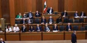 البرلمان اللبنانى يجدد الثقة بحكومة نواف سلام بـ68 صوتا مقابل 12 وامتناع نائبين