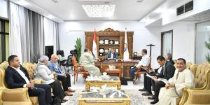 محافظ قنا يبحث مع أعضاء مجلسي النواب والشيوخ عددا من الملفات الخدمية والتنموية (صور)