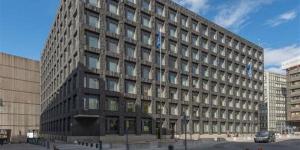 المركزي السويدي يبقي على معدل الفائدة بدون تغيير