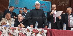 أيمن عبد الغني يترأس اجتماع الجمعية العمومية لصندوق التكافل الاجتماعي للعاملين بالأزهر