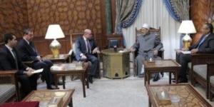مستشار رئيس فلسطين: تحرك عربي وإسلامي منظم لتوسيع دعم وقف الاستيطان في واشنطن
