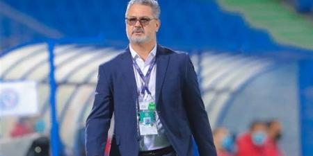 ميكالى يبدأ ولايته مع منتخب 2005 بطلب معسكر إعداد