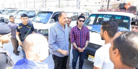 محافظ سوهاج يتابع سير العمل بمجمع المواقف الجديد بحي غرب