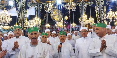 أنشدوا قصائد دينية ووطنية.. "الدستور" ترصد احتفالات الطريقة الجازولية بمولد أحمد البدوى (صور)