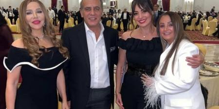 نرمين الفقي بإطلالة لافتة بأحدث ظهور والجمهور: أميرة من عالم الخيال